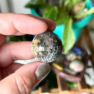🌿Garden Quartz Lodolite Meditation Crystal Mini Sphere🌿